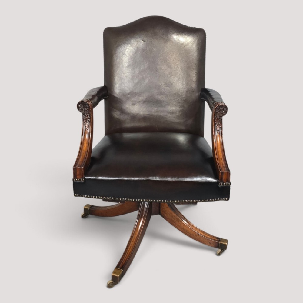 Mahogany Swivel Office Desk Chair