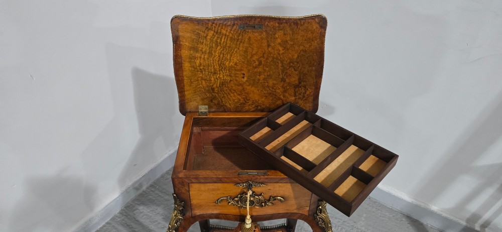 A French Louis XV revival style freestanding jewellery table crafted from walnut veneer with gilt-bronze ormolu mounts and cabriole legs. View IX
