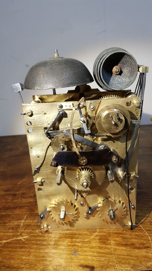 VERY FINE AND RARE WILLIAM MARY EBONY STRIKING BRACKET CLOCK C1690 BY ISAAC LOUNDS - ADDITIONAL PHOTO 10