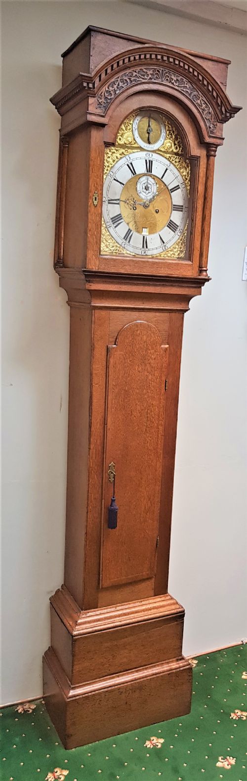 18th cent 8 day honeyed oak longcase clock striking on a bell - CATEGORY: ANTIQUE CLOCKS - DATED 1800