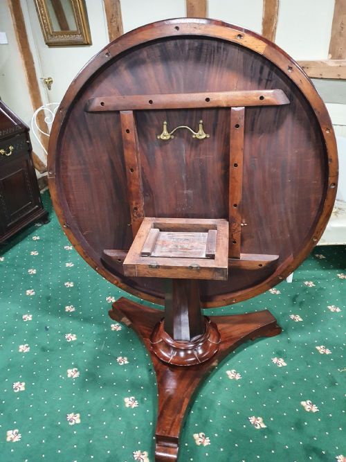 19TH CENTURY MAHOGANY BREAKFAST TABLE - ADDITIONAL PHOTO 2