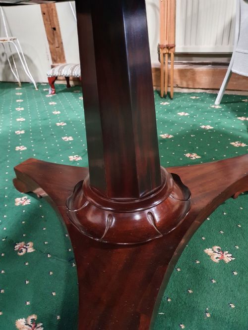 19TH CENTURY MAHOGANY BREAKFAST TABLE - ADDITIONAL PHOTO 5