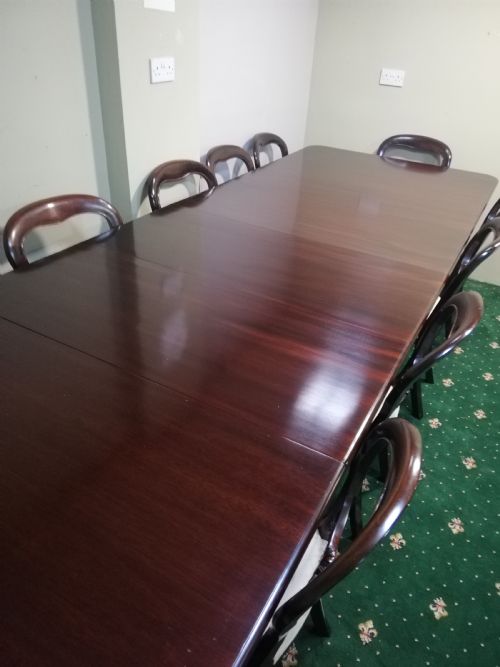 EXTENDING DINING TABLE AND BALLOON BACK CHAIRS - ADDITIONAL PHOTO 7