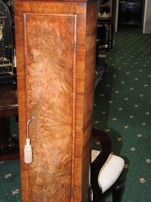 FABULOUS 18TH CENTURY SMALL WALNUT LONGCASE CLOCK - ADDITIONAL PHOTO 8