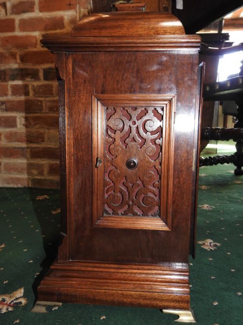 SUPERB MAHOGANY CHIMING BRACKET CLOCK - ADDITIONAL PHOTO 9
