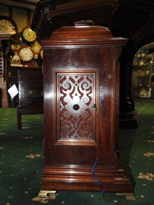 SUPERB MAHOGANY CHIMING BRACKET CLOCK - ADDITIONAL PHOTO 14