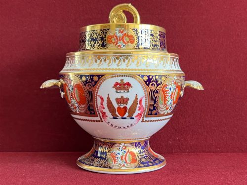 A Chamberlain Worcester Sauce Tureen Marquess of Queensberry C.1815