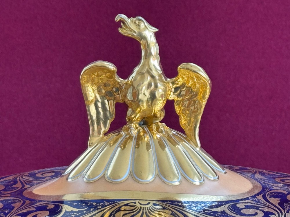 A rare Barr, Flight and Barr Worcester vase and cover c.1810 View V