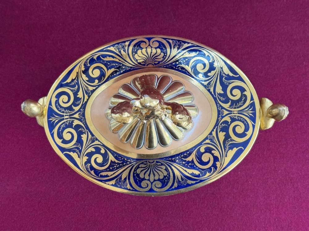 A rare Barr, Flight and Barr Worcester vase and cover c.1810 View IX