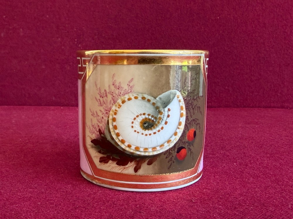 A superb Barr, Flight and Barr Worcester Porcelain Trio c.1810 View II