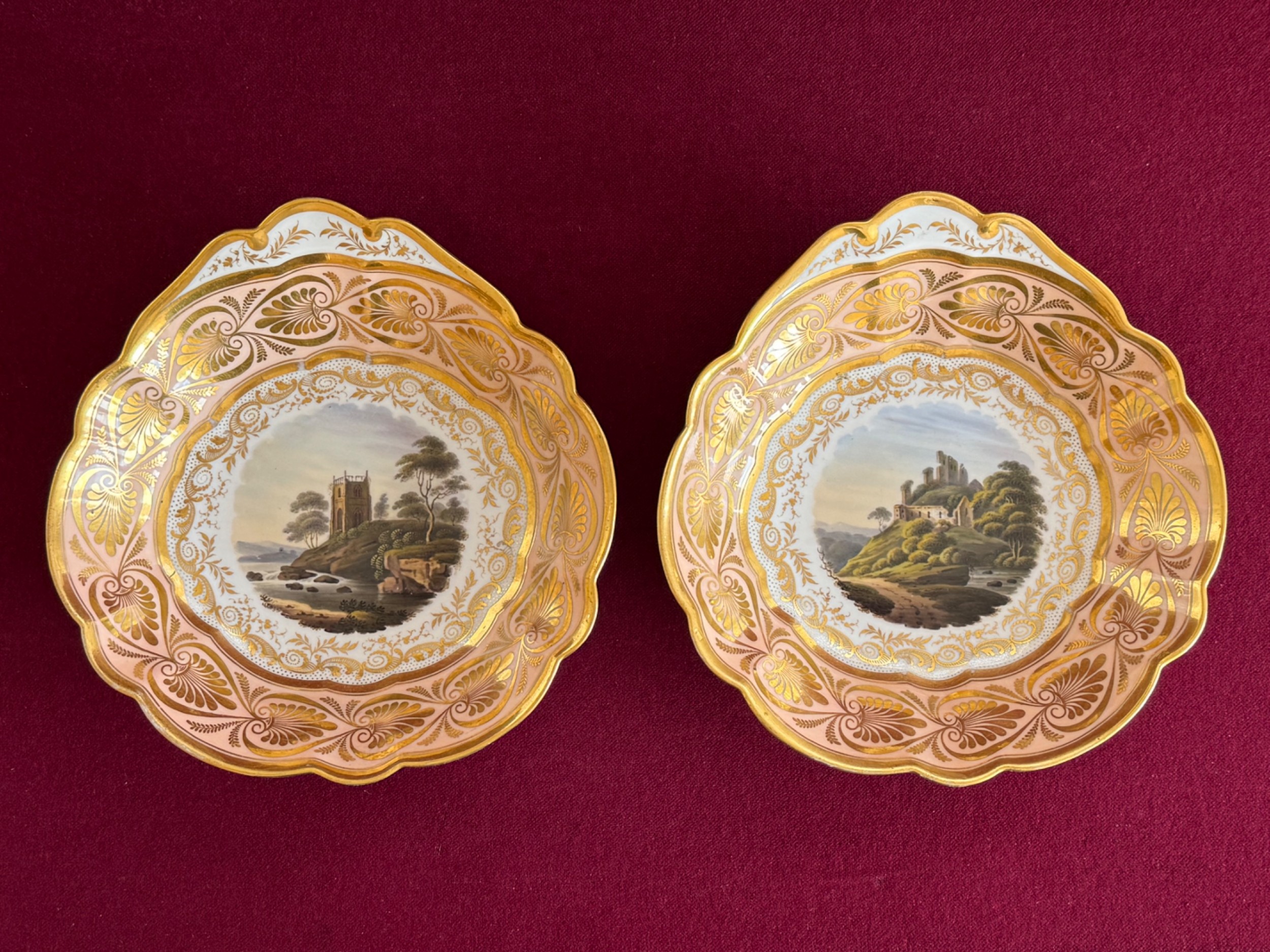 a-pair-of-barr-flight-barr-worcester-shell-shaped-dessert-dishes