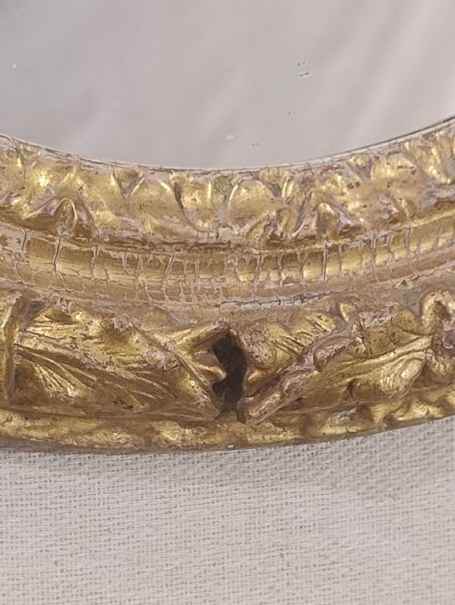 VERY EARLY C1700 GILTWOOD OVAL MIRROR - ADDITIONAL PHOTO 7