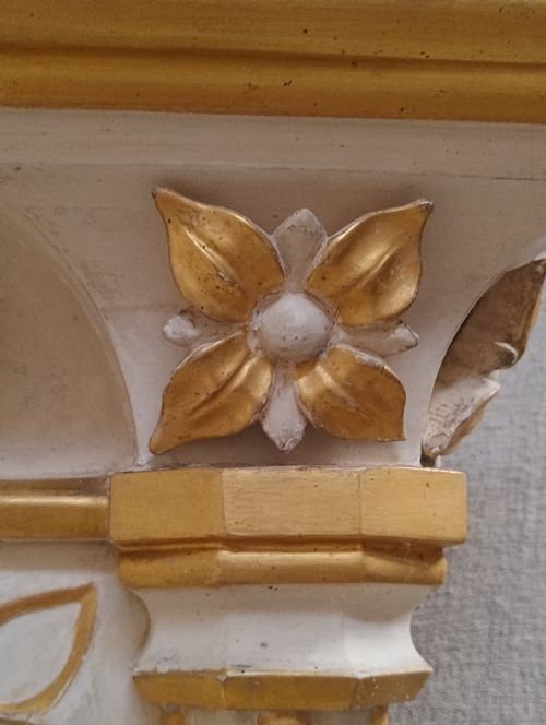 LARGE ANTIQUE PARCEL GILT OVERMANTLE MIRROR C1860 - ADDITIONAL PHOTO 9