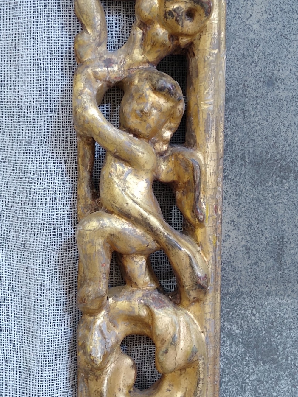 Very Early English Carved Giltwood Wall Mirror c1680  View XIV