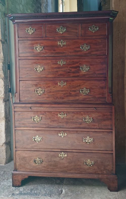 18TH CENTURY GEORGE III PERIOD MAHOGANY CHEST ON CHEST - ADDITIONAL PHOTO 1