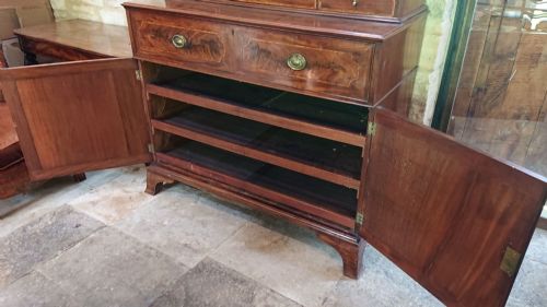 VERY FINE 18TH CENTURY CABINET - ADDITIONAL PHOTO 5