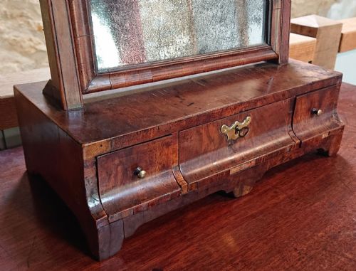 300 YEAR OLD MIRROR - ADDITIONAL PHOTO 8