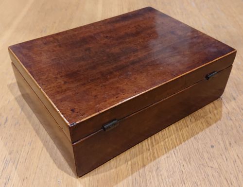 SMALL 18TH CENTURY BOX - ADDITIONAL PHOTO 4