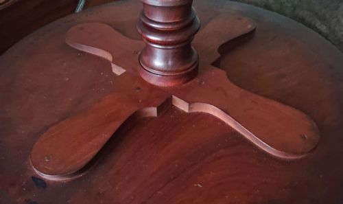 19 CENTURY TRIPOD WINE TABLE - ADDITIONAL PHOTO 5
