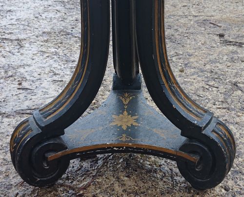 VERY WELL PRESERVED GOOD SCALE AND FINE QUALITY HATSTAND IN THE ITALIANATE STYLE - ADDITIONAL PHOTO 8