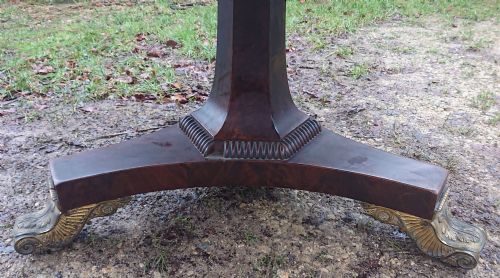 19TH CENTURY MAHOGANY CENTRE TABLE - ADDITIONAL PHOTO 3