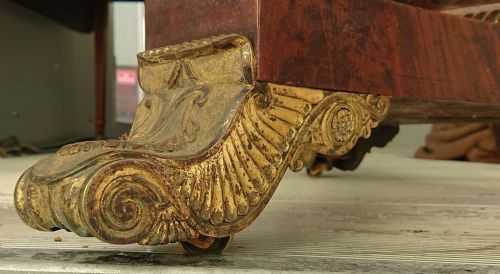 19TH CENTURY MAHOGANY CENTRE TABLE - ADDITIONAL PHOTO 10