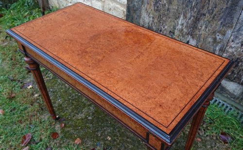 19TH CENTURY AMBOYNA CARD TABLE ATTRIBUTED TO GREGORY AND CO REGENT STREET LONDON - ADDITIONAL PHOTO 6