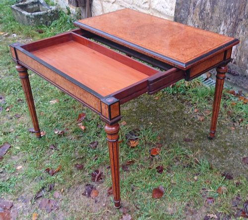 19TH CENTURY AMBOYNA CARD TABLE ATTRIBUTED TO GREGORY AND CO REGENT STREET LONDON - ADDITIONAL PHOTO 8