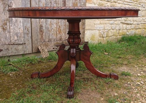 VERY FINE NINETEENTH CENTURY CENTRE TABLE - ADDITIONAL PHOTO 2