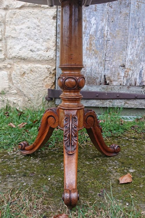 VERY FINE QUALITY 19TH CENTURY AMBOYNA TRIPOD WINE TABLE - ADDITIONAL PHOTO 11