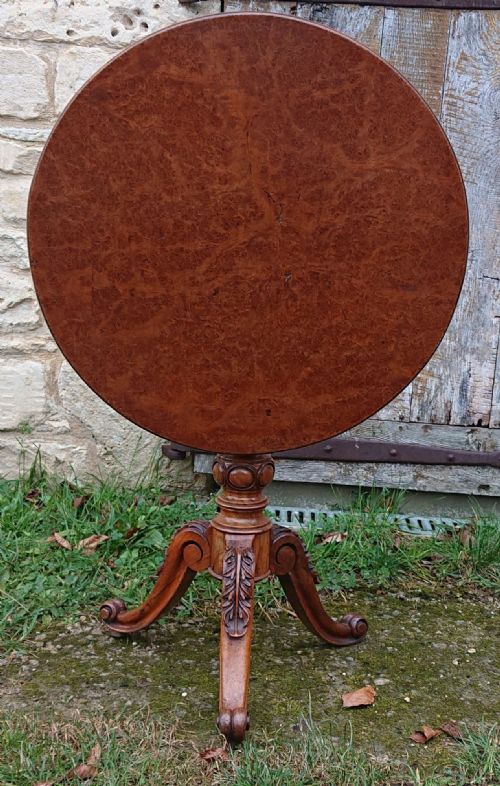 VERY FINE QUALITY 19TH CENTURY AMBOYNA TRIPOD WINE TABLE - ADDITIONAL PHOTO 14