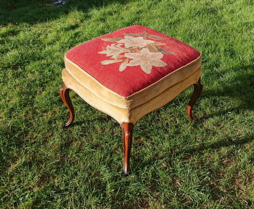 EARLY NINETEENTH CENTURY CABRIOLE LEG STOOL - ADDITIONAL PHOTO 5