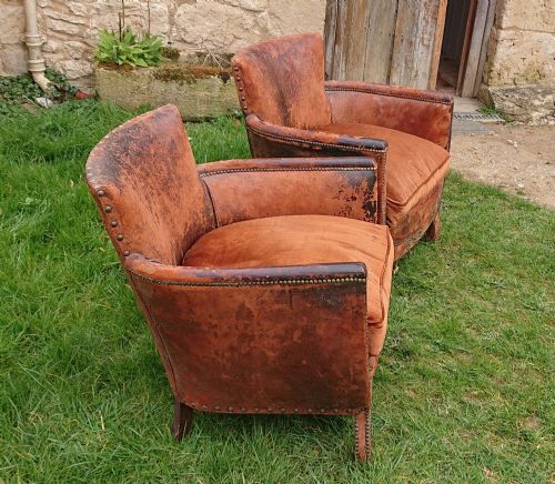OLD LEATHER PAIR OF CHAIRS - ADDITIONAL PHOTO 9