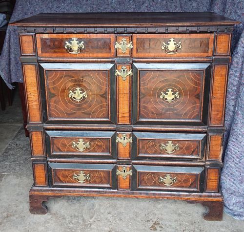 OYSTER VENEER CHEST OF DRAWERS - ADDITIONAL PHOTO 2