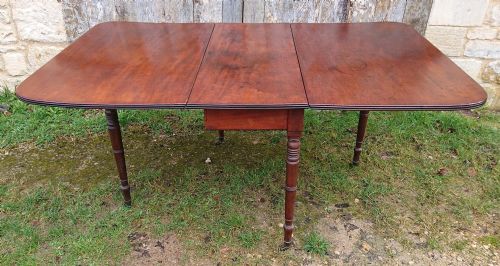 EARLY 19TH CENTURY MAHOGANY FOLDING DINING TABLE - ADDITIONAL PHOTO 2