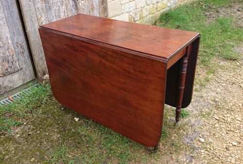 EARLY 19TH CENTURY MAHOGANY FOLDING DINING TABLE - ADDITIONAL PHOTO 13