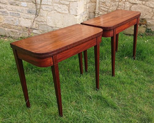 A RARE PAIR OF VERY FINE QUALITY 18TH CENTURY CARD TABLES - ADDITIONAL PHOTO 2