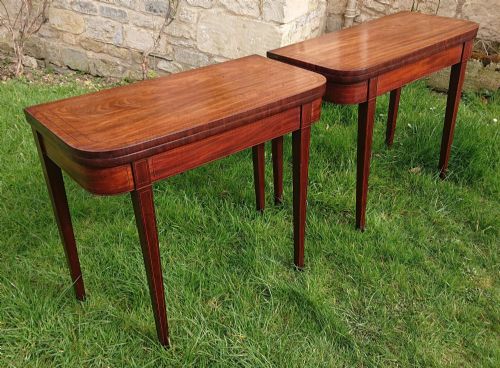 A RARE PAIR OF VERY FINE QUALITY 18TH CENTURY CARD TABLES - ADDITIONAL PHOTO 3