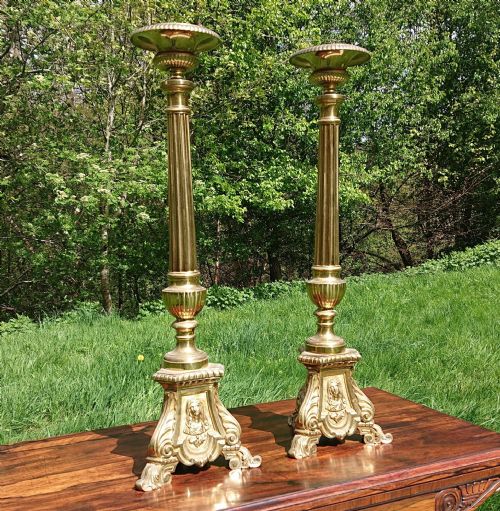 MASSIVE PAIR OF VICTORIAN FLOOR STANDING CANDLESTICKS OR PRICKETS - ADDITIONAL PHOTO 2