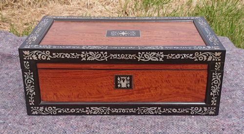 EXCELLENT QUALITY 19TH CENTURY WRITING SLOPE - ADDITIONAL PHOTO 1
