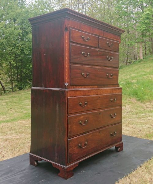 AN 18TH CENTURY SCOTTISH CHEST ON CHEST - ADDITIONAL PHOTO 2