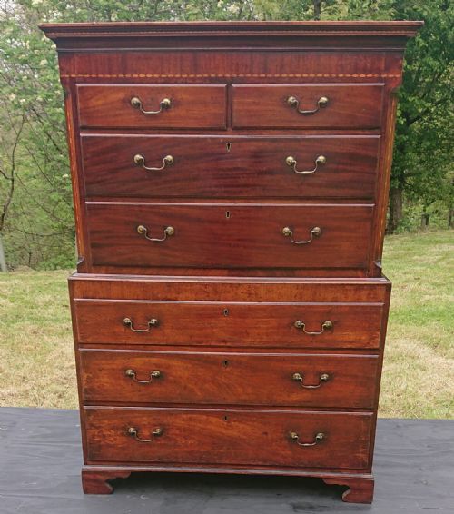 AN 18TH CENTURY SCOTTISH CHEST ON CHEST - ADDITIONAL PHOTO 4