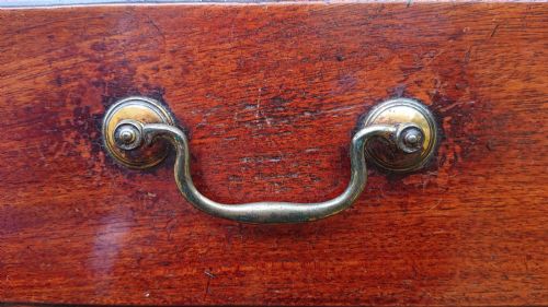AN 18TH CENTURY SCOTTISH CHEST ON CHEST - ADDITIONAL PHOTO 6