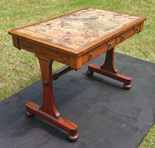 A 19TH CENTURY ANTIQUE WRITING TABLE - ADDITIONAL PHOTO 1