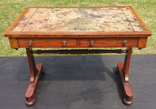 A 19TH CENTURY ANTIQUE WRITING TABLE - ADDITIONAL PHOTO 3