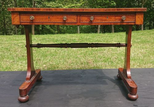 A 19TH CENTURY ANTIQUE WRITING TABLE - ADDITIONAL PHOTO 7