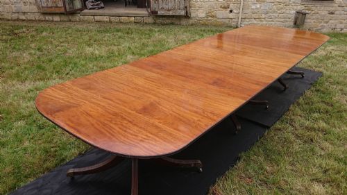 THREE PEDESTAL DINING TABLE - ADDITIONAL PHOTO 10