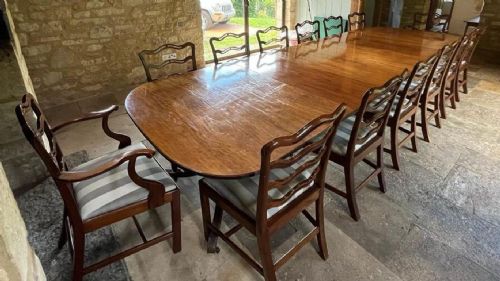 THREE PEDESTAL DINING TABLE - ADDITIONAL PHOTO 18