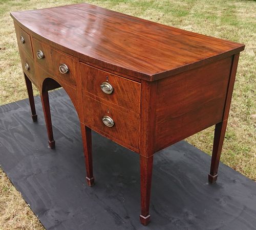 VERY FINE 18TH CENTURY MAHOGANY SIDEBOARD - ADDITIONAL PHOTO 7