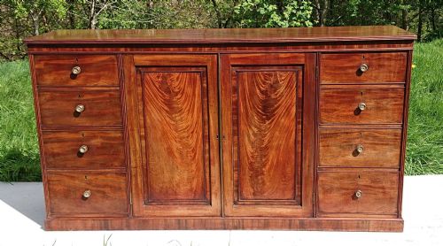 EARLY 19TH CENTURY LINEN PRESS COMPENDIUM ATTRIBUTED TO GILLOWS OF LANCASTER AND LONDON - ADDITIONAL PHOTO 3
